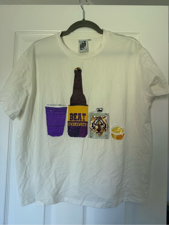 QUEEN OF SPARKLES Tops - Queen of Sparkles LSU Tee